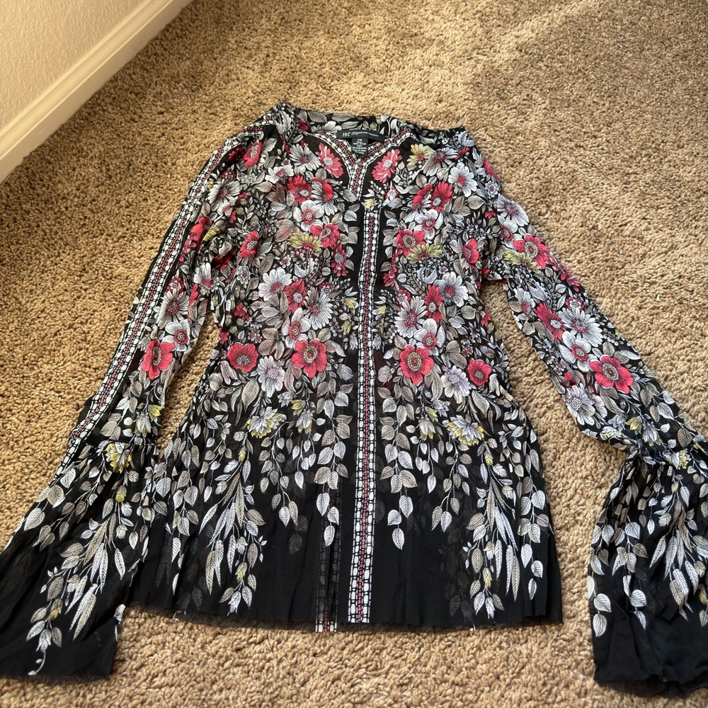 INC petites bell sleeved shirt